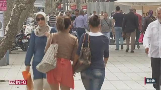 Turquie: les femmes fonctionnaires pourront être voilées