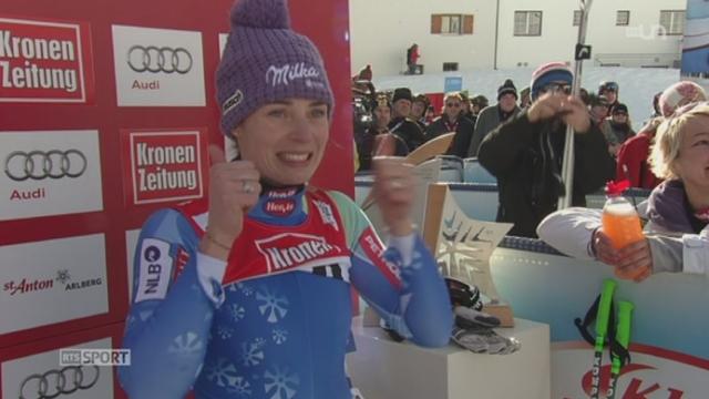 Ski Alpin/Super G féminin de St-Anton (Autriche): la Slovène Tina Maze est devenue l'une des six skieuses de l'histoire à avoir triomphé dans toutes les disciplines