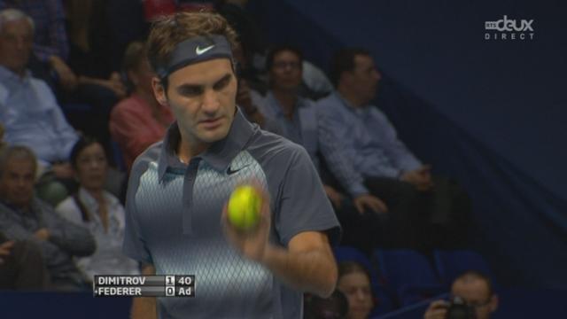 1-4, Federer - Dimitrov (1-1): Mené 0 - 40, le Suisse remporte finalement son 1er jeu de service