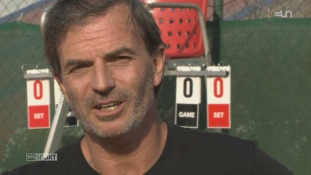 Reportage sur Heinz Günthardt, capitaine de l'équipe suisse Fedcup