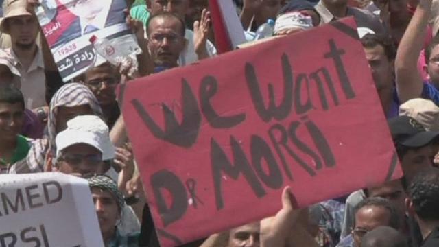 Les partisans de Mohamed Morsi dans la rue