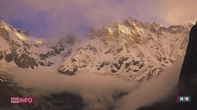 Ueli Steck a escaladé en solitaire la face sud de l'Annapurna au Népal