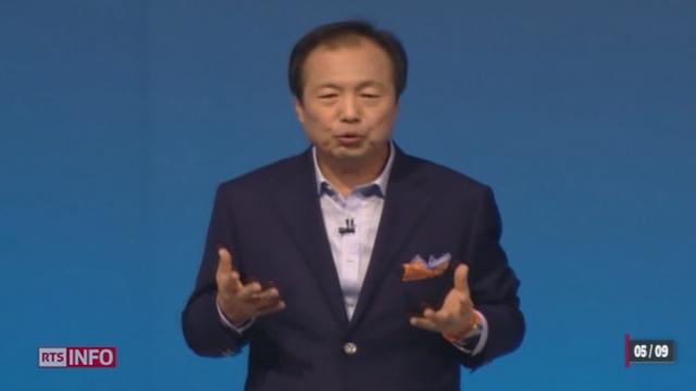 Samsung présente sa dernière nouveauté, la "montre connectée"