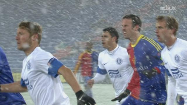 1/16. Bâle - Dniepropetrovsk (2-0): superbe coup de tête de Streller qui double la mise pour Bâle!