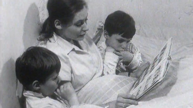 Ode à maman en 1964. [RTS]