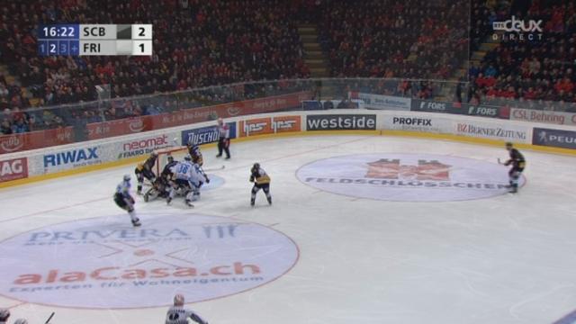 Match 2, Fribourg – Berne (1-2). On frôle l’égalisation avec un puk de justesse dans le but.