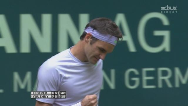 Finale: Roger Federer (SUI) - Mikhail Youzhny (RUS). 3e manche: le Suisse réussit le break pour mener 4-3!