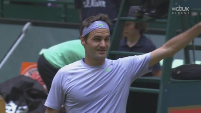 Demi-finale. Roger Federer (SUI) - Tommy Haas (ALL). 3e set: à 3-6 6-3 et 5-4, le Suisse sert pour le gain du match
