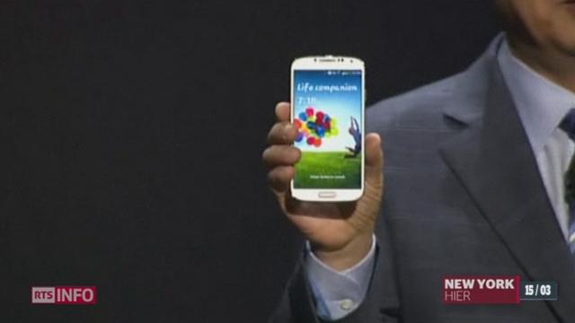 Samsung lance une nouvelle offensive contre Apple en présentant à New York le Galaxy S4.