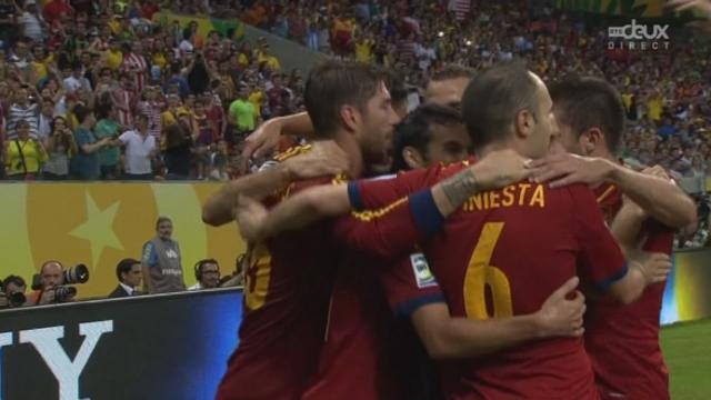 Gr. B. Espagne -  Uruguay (1-0): l'Espagne ouvre le score sur une frappe de Pedro déviée dans son but par le malheureux Lugano