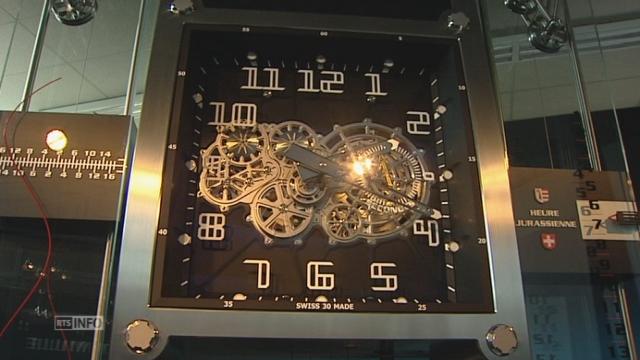 Une horloge jurassienne offerte au Québec
