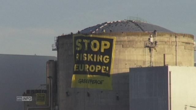 Greenpeace entre dans la centrale de Fessenheim (F)