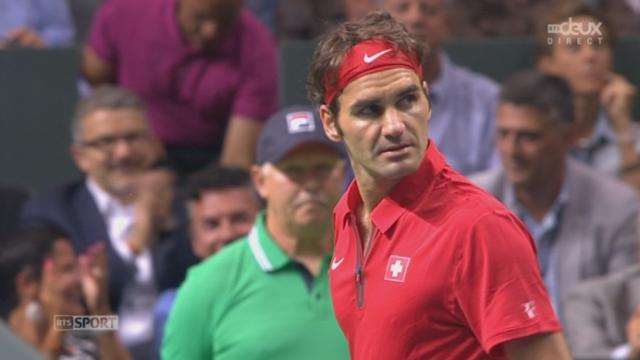 1-2 finale, Federer-Bolleli (7-6, 6-4, 6-4): 1e point Suisse remporté par Federer