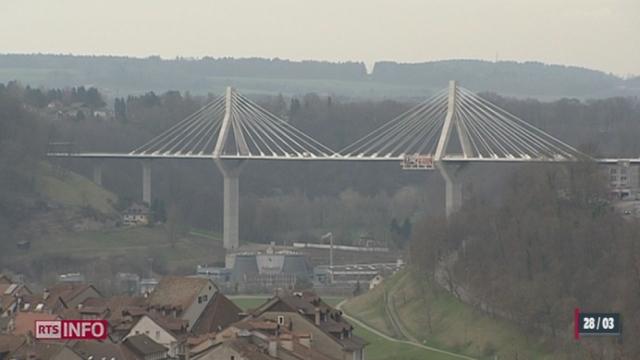 Minimag: le Pont de la Poya (FR) est en pleine construction