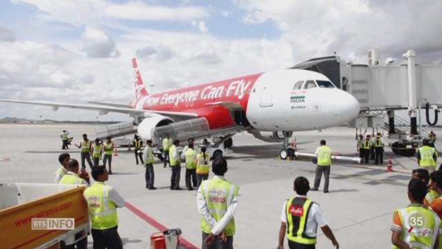 Le mystère plane toujours sur le sort de l'avion d'AirAsia et de ses 162 passagers
