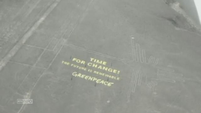 Greenpeace endommage les lignes de Nazca au Pérou