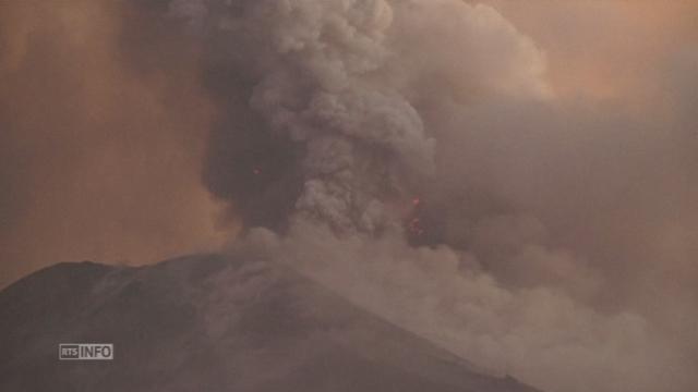 Eruption volcanique en Equateur