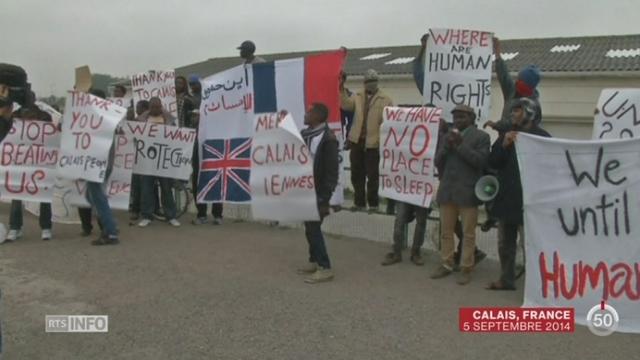 A Calais (France), la présence des migrants soulève un rassemblement d'opposants