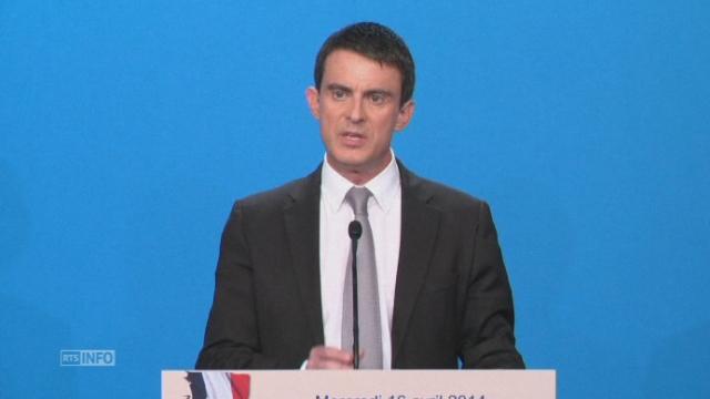Manuel Valls gèle les prestations sociales