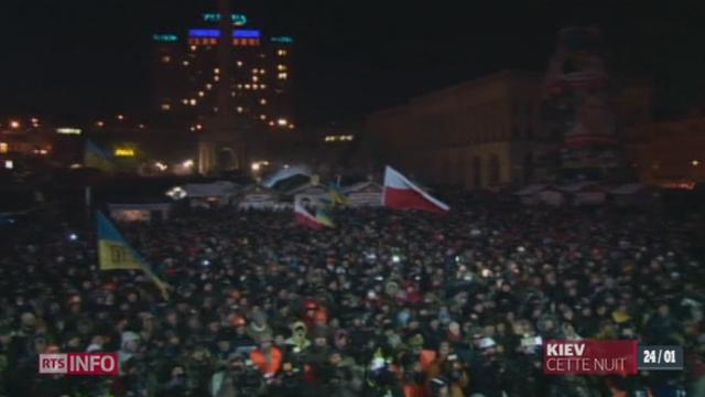 Tensions politiques en Ukraine: les manifestants ont dressé de nouvelles barricades dans le centre de Kiev