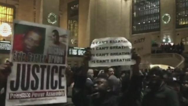 Manifestations à New York après la non-inculpation d'un policier