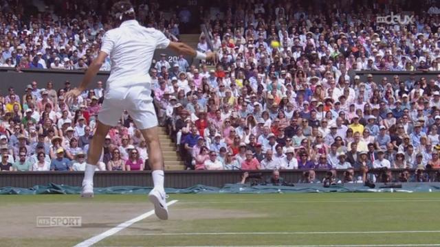 Finale messieurs. Novak Djokovic (SRB) - Roger Federer (SUI). La 1re manche se joue au tie-break