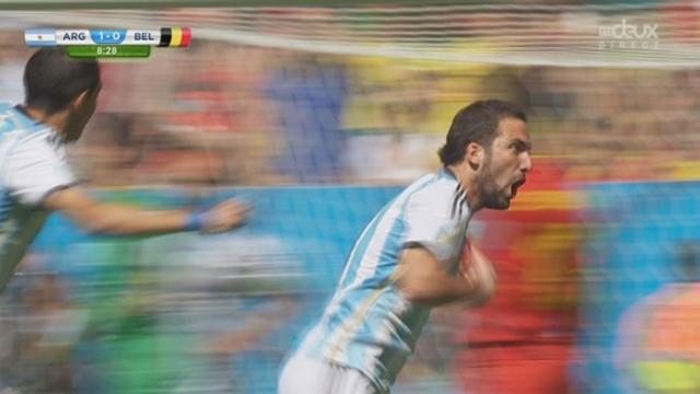 1-4, ARG-BEL (1-0): les Argentins prennent l’avantage après 7 minutes de jeu avec cette réussite de Gonzalo Higuain