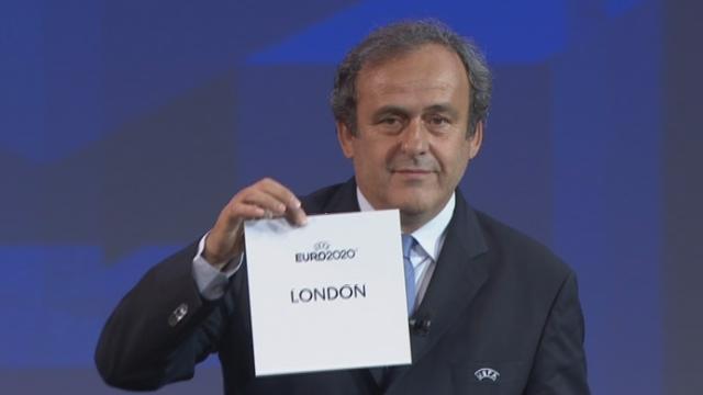 Tirage au sort des 13 villes hotes: entre autre Londres accueillera la finale et les demi-finales