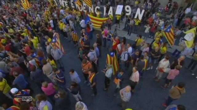 Le président catalan convoque un référendum sur l'indépendance