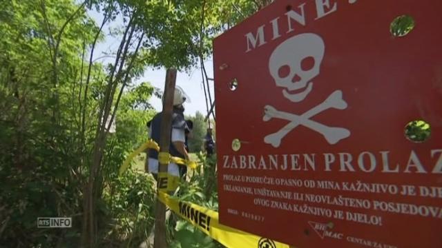 Des mines déplacées par les inondations menacent des villages en Bosnie