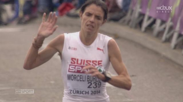 Marathon dames. Nicola Sprigin, championne olympique de triathlon, finit 24e, après avoir longtemps été dans le groupe de tête