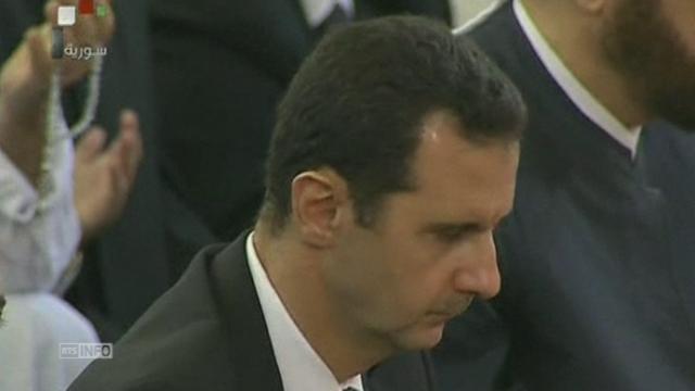 bachar al assad se rend dans une mosquee