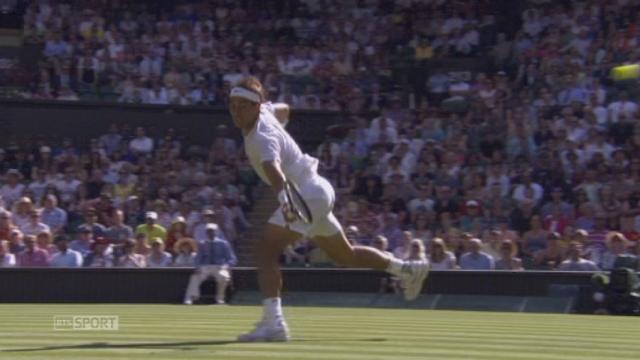 Tennis. Wimbledon. 1er tour: Martin Klizan (SVQ) - Rafael Nadal  (ESP-2). Superbe échange et Nadal reste en tête dans la 3e manche (5-3)