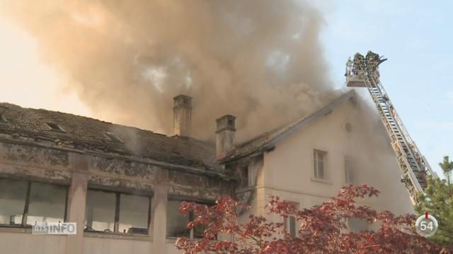 BE: un incendie ravage le toit d'une usine à St-Imier