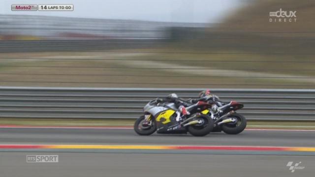 Moto 2: Rabat et Kallio au coude à coude perdent du terrain, Aegerter en profite pour passer en seconde position à 13 tours de la fin