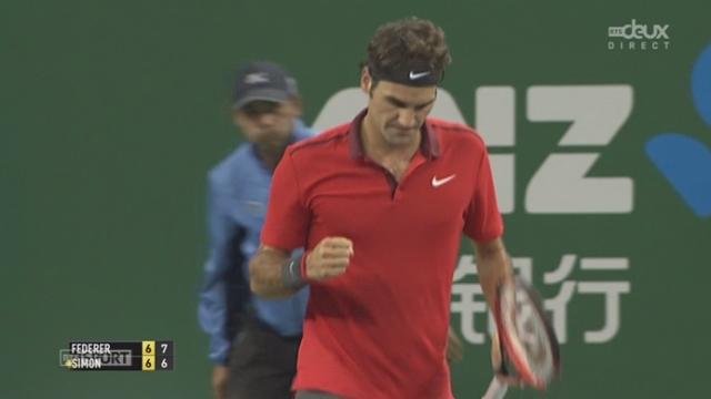 Finale, Federer - Simon (7-6): l’Helvète remporte cette première manche au tie-break (8-6) sur un superbe passing en revers
