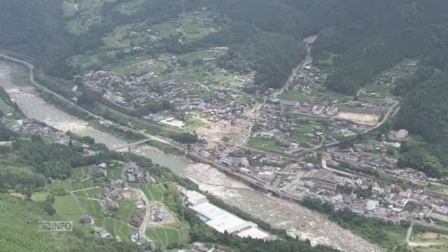 Les dégâts du typhon Neoguri