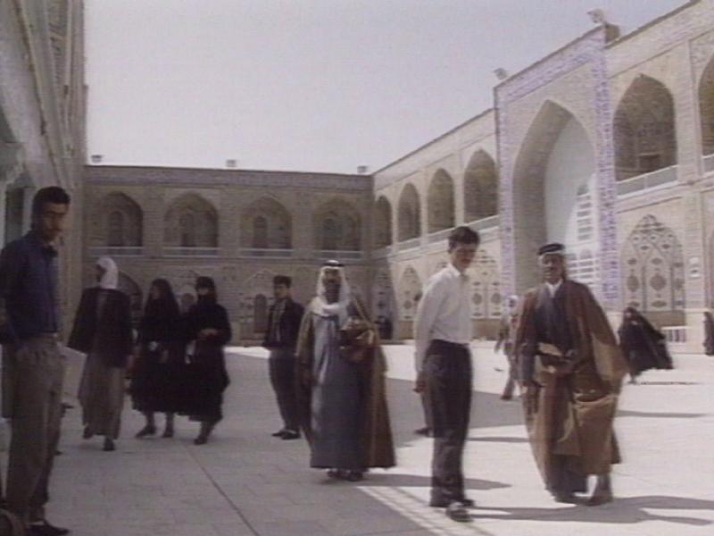 Une mosquée en Irak en 1993 [RTS]