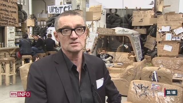 Thomas Hirschhorn est l'un des plasticiens suisses de renommée mondiale