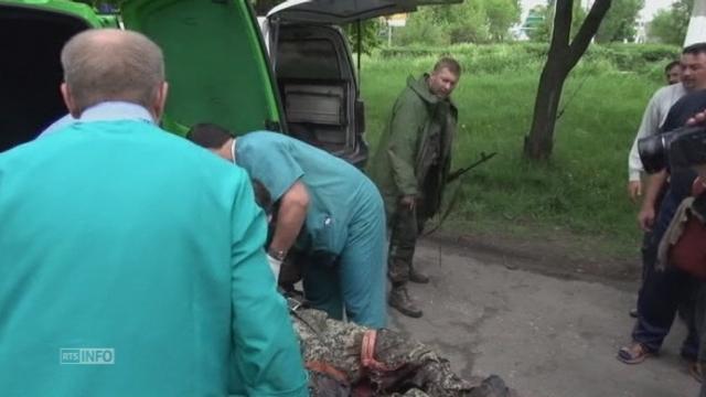 Des insurgés pro-russes blessés dans des combats en Ukraine