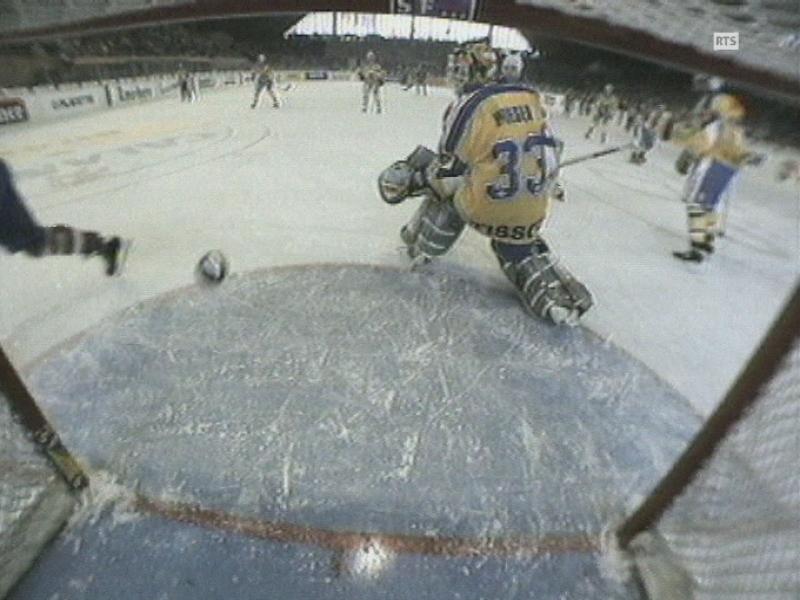 Gardien du HC Davos à la Coupe Spengler en 1995. [RTS]