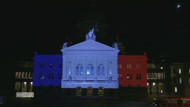 Le Palais fédéral aux couleurs françaises