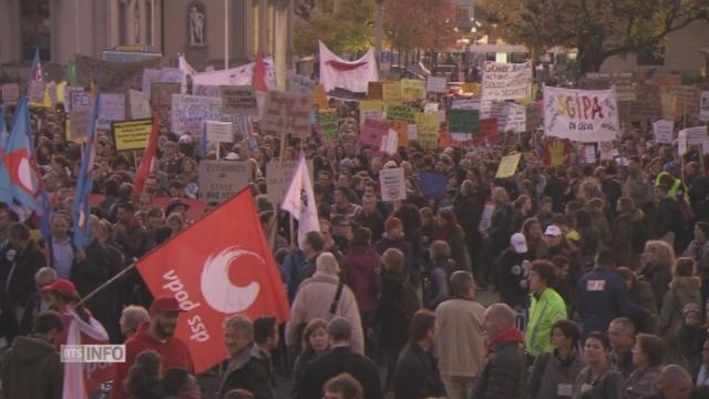 Défilé des fonctionnaires grévistes au centre-ville de Genève