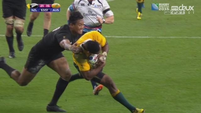 Finale, Nouvelle-Zélande - Australie (21-17): Tevita Kuridani redonne espoir aux Australiens et marque un essai digne d'une finale.