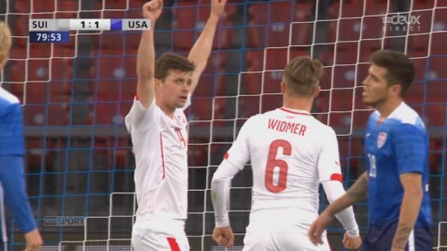 Suisse - USA (1-1): Valentin Stocker égalise pour la Suisse après un duel aérien de Widmer