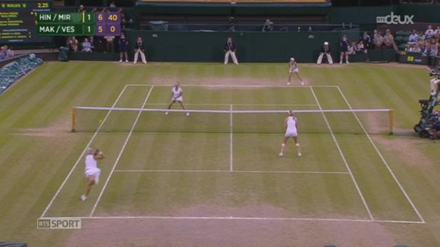 Tennis - Wimbledon: Martina Hingis s'impose en finale en compagnie de Sania Mirza