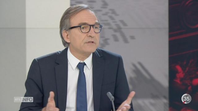 Attentats de Paris - François Hollande, la transformation en chef de guerre: l’analyse de Jean-Philippe Schaller