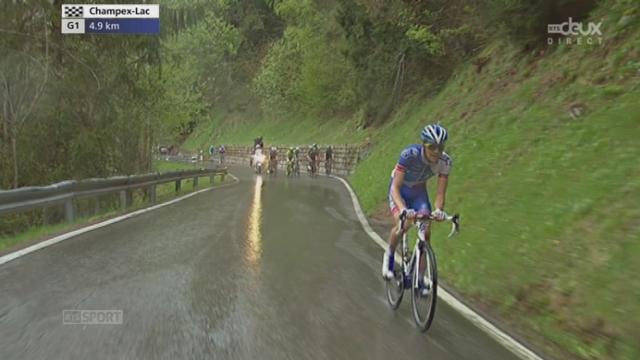 5e étape (Fribourg - Champex-Lac, 162.7km): Thibaut Pinot lance une attaque à 4.5km de l’arrivée. Bardet et Spilak prennent sa roue