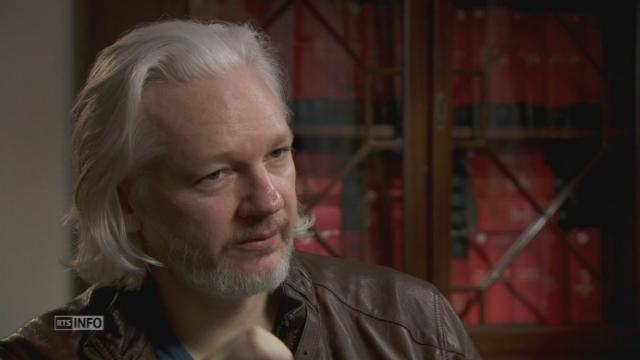 Pardonnez-moi avec Julian Assange