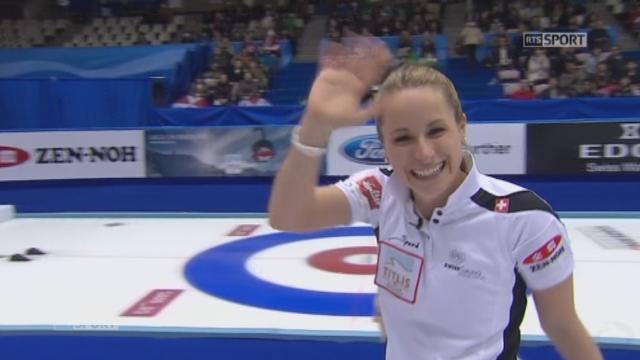 finale dames, championnat du monde: les Suissesses remportent la médaille d'or pour quelques centimètres lors de la dernière pierre